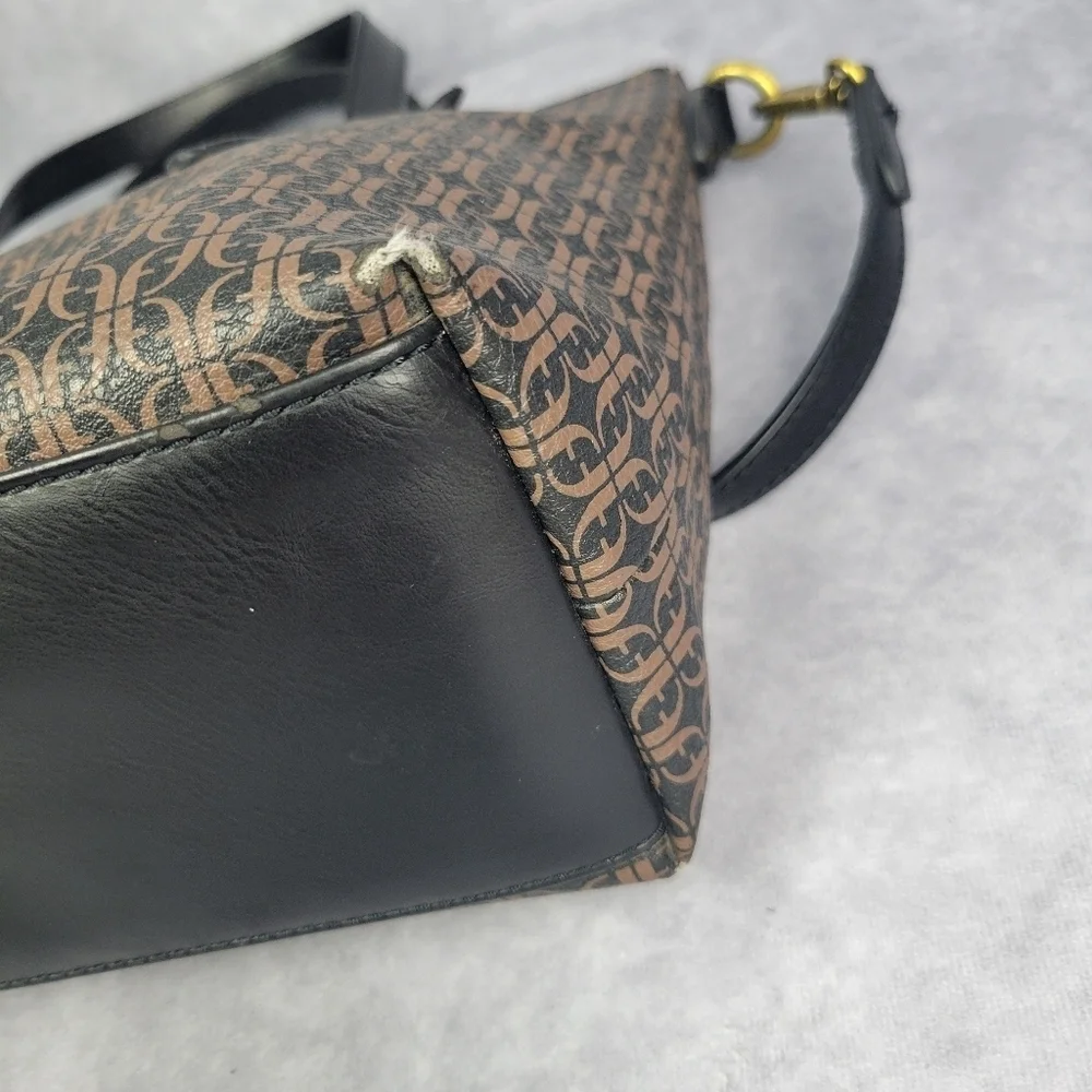 Fossil good used